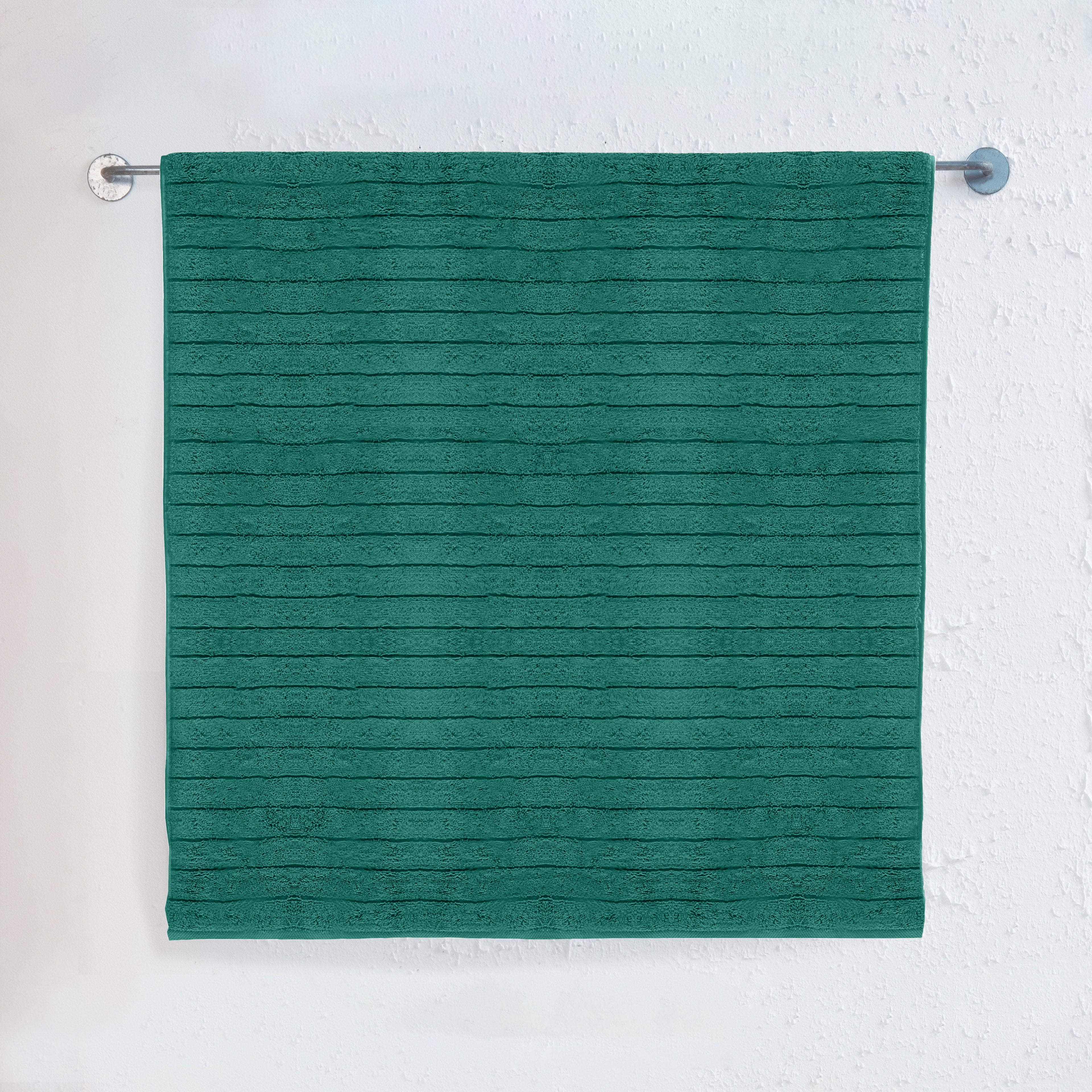 1-Piece Premium Turkish Cotton Corduroy Stripe Jumbo Towel, 35x 70 inch